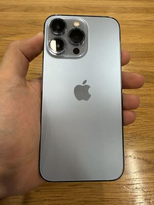 iPhone 13 Pro Sierra Blue