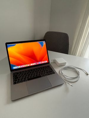 MacBook Pro 13’ Retina (2017)