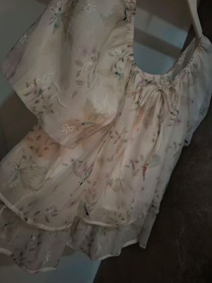 Нежная летний футболка
