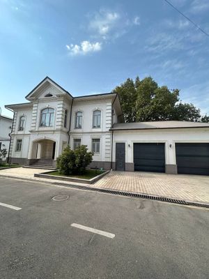 Аренда дома на Луночарского (новый)