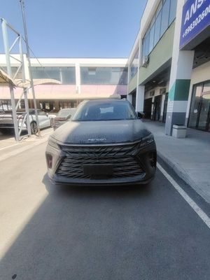 Fengon new 580 - 2.0 turbo бензыновый