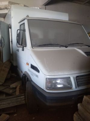 Iveco sotiladi yuradi chotki