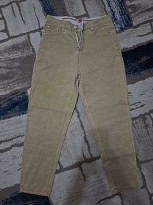 женские джинсы и брюки