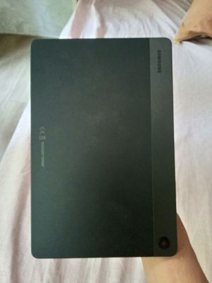 Samsung Planshet Tab sotiladi