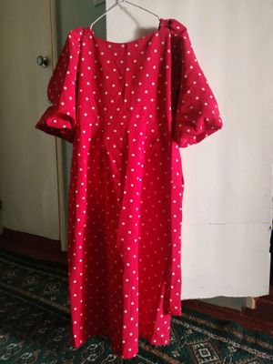 Qizil ko'ylak