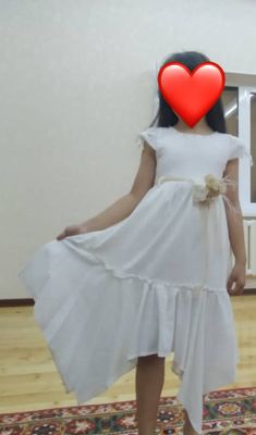 я одела это платье только один раз для девочек8лет