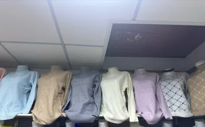 Qizlar uchun qishlik yangi kiyimlar magazindan