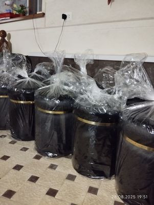 Pufik zakazga hohlagan rangiladan qilib beriladi