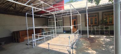 Темир кровать размери 380×310метр. Ферма каркас домик шаклида размери