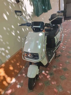 Скутер Bonvi сотилади 450$.