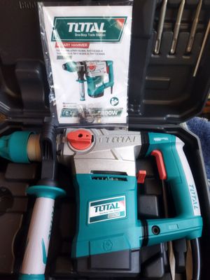 Перфоратор total 1800w