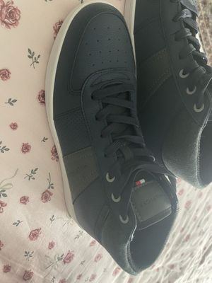 Tommy hilfiger high top sneakers