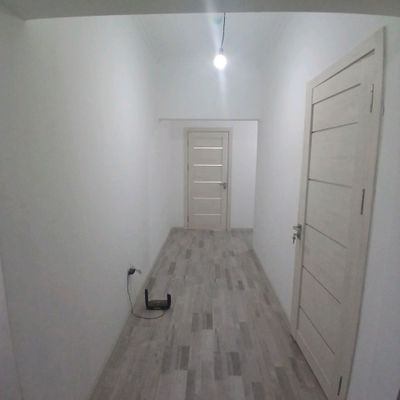 yashnabod olmos maxallada ijaraga kvartira bor