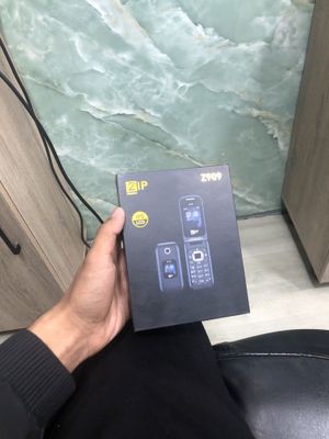Zip mobile Z909 yangi 2 martta zaryat qoyilgan