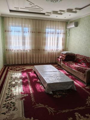 Нукус шаҳрида 3 хонали квартира ижарага берилади