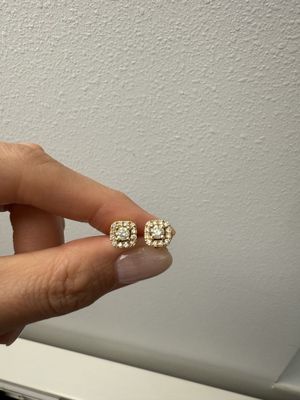 Серьги пуссеты с бриллиантами