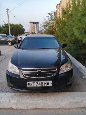 Epika chevrolet kelishilgan narxda sotiladi