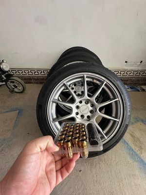 Diska 205/50R17 93W XL