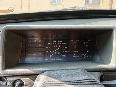 LADA VAZ 21083 срочно сотилади аниқ оладиганлага келиштириб бераман