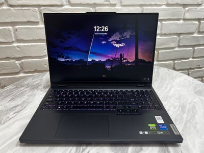 Legion Pro 5i Gen 8 Intel/ i7-13700HX/RTX4070/16Gb /165Hz 512 GB M2