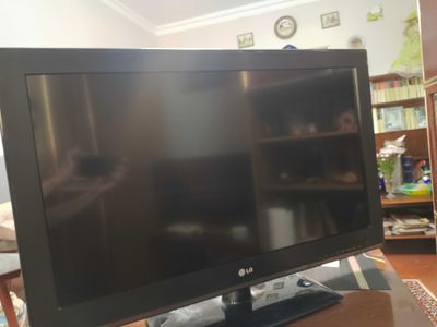 Телевизор LG б/у