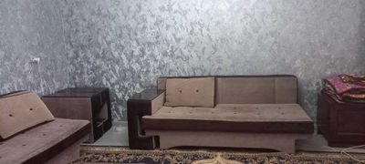 Аренда квартиры М Горький Бий Буз базар Салом чайхана