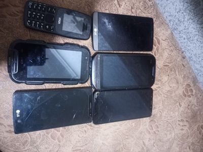 Ishlamaydigan telefonlar zapchast yoki remont kilishga