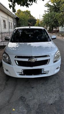 Chevrolet Cobalt mexanika sotiladi