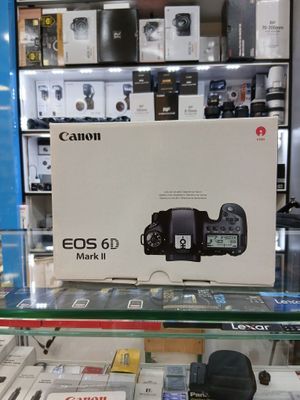 Продажа CANON 6D Mark2 body