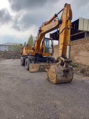 Hundai 1300 WM холати ота тиник ишлашлари зор пул зарурлиги учун сотяп