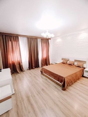 Сдается 3х ком кв-ра в м. Айбек