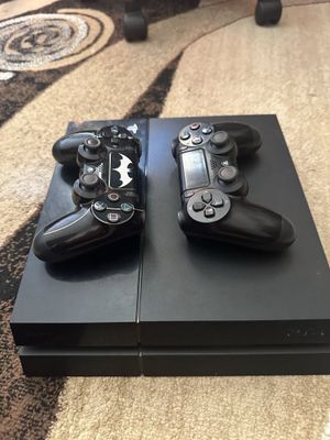 Playstation 4. 2 ta pult + OXIRI CHIQQAN UYINLAR