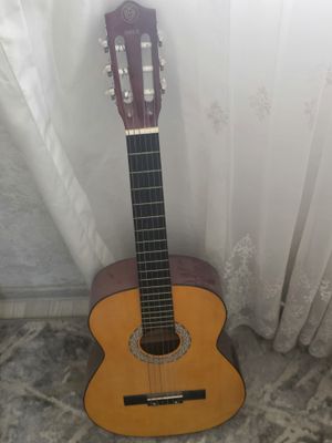 Gitara sotaman (SHER) YENGI !