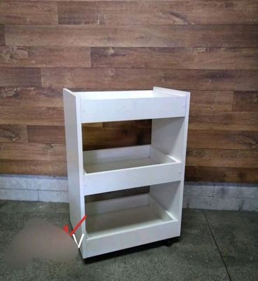 Тумбочка тележка помощница для салона красоты