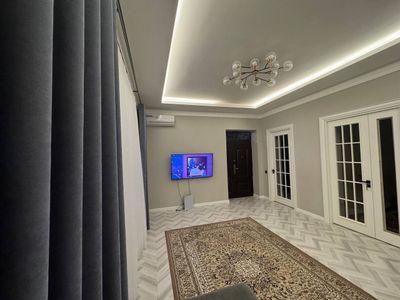 Свой дом,4,5соток,3комнаты.ремонт,жженный кирпич,мебель,техника остаёт