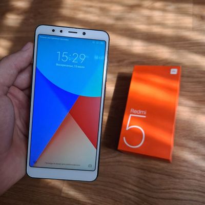Xiaomi Redmi 5 в хорошем состоянии ( 2/16 GB )