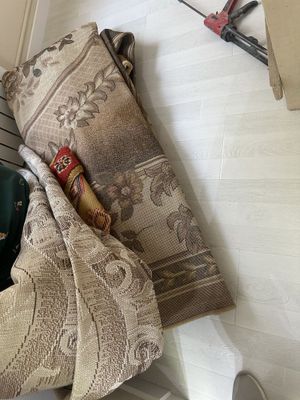 Ковролан гилам 2х5 почти новый и 3х7 состояние хорошее