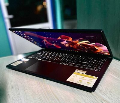 Ноутбук Asus сенсорный экран (i7 1255U 4.7 ГГц)