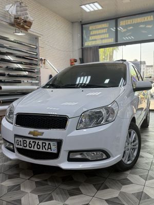 Продаётся нексия 3 автомат коробка