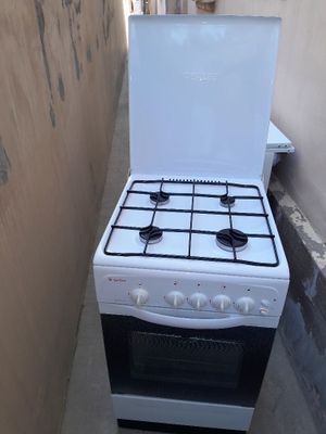 Срочно продаётся газ плита Гефест