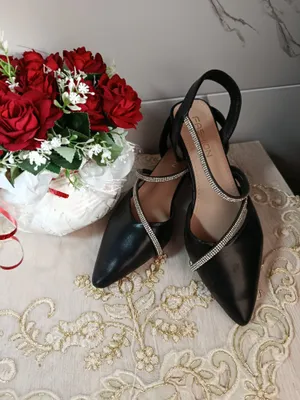 tufli 36razmer 2lasiyam