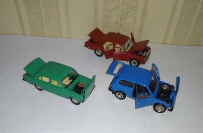 Модели автомобилей 1:43 ( НИВА , Ваз ,Волга ) СССР