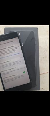 Iphone 8plus sotiladi 64 g