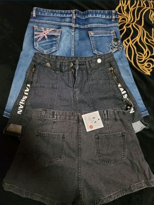 продам джинсовые шорты