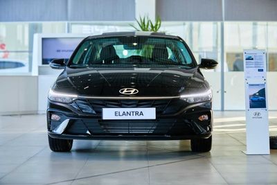 Новая Hyundai Elantra 2025