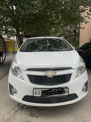 Продаётся авто СПАРК