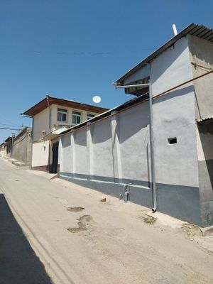 Parvoz 4 sotix (Uch qahramon)