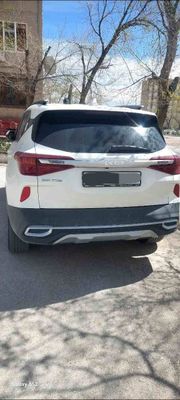 ПРОДАЁТЬСЯ KIA SELTOS. Год выпуска 2021 год. Пробек 20 000км.