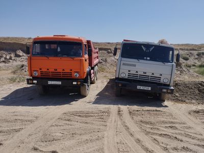 Modeli kamaz samasval qizil yili 1991 oq yili 1993