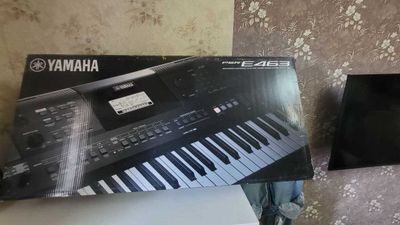 Продаётся Yamaha PSR E463